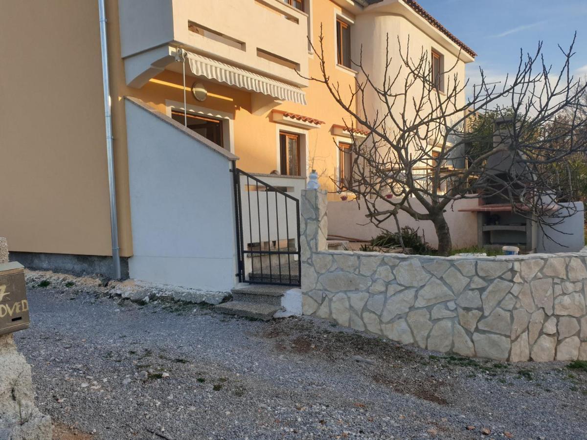Apartment Luna Malinska Exterior photo